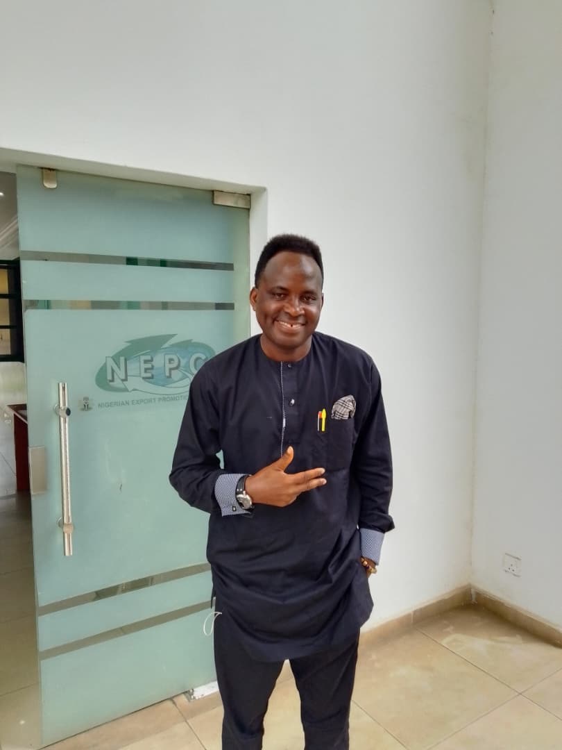 Uti Michael Omatsone